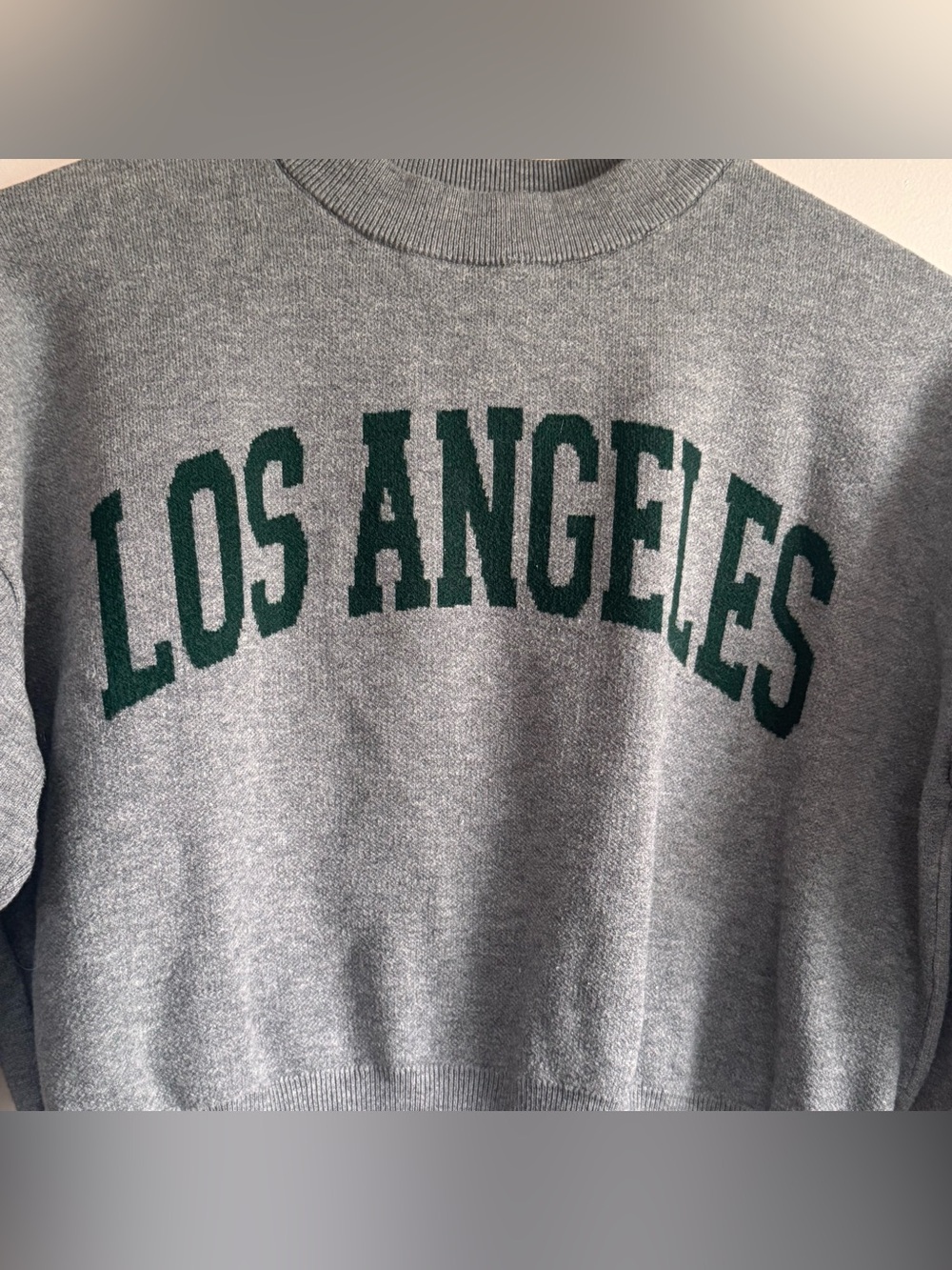 Charlotte Russe Grey & Green "Los Angeles" Cropped Knit Sweater Small - Picture 2 of 10